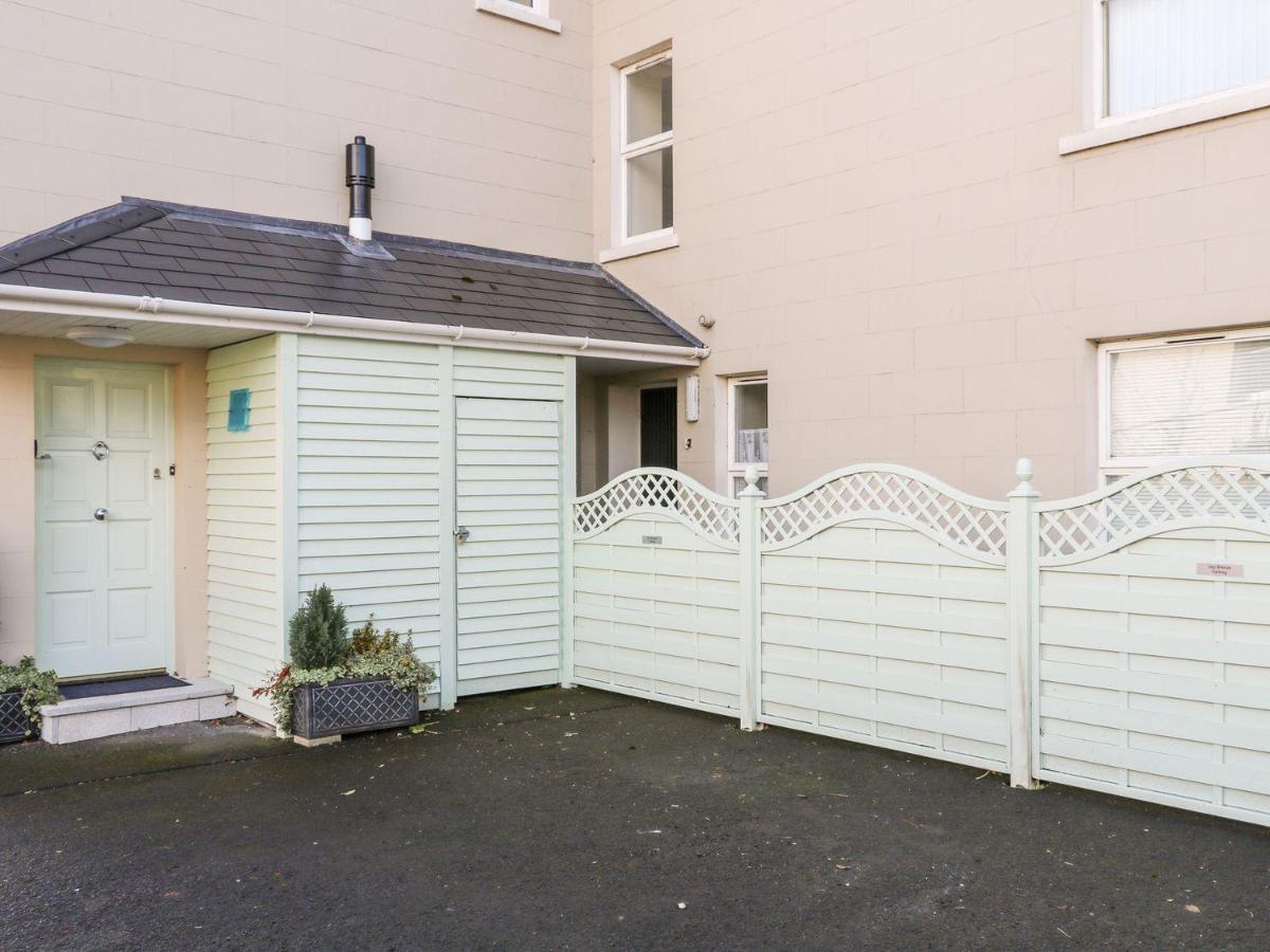 Sea Breeze Apartamento Ballycastle Exterior foto